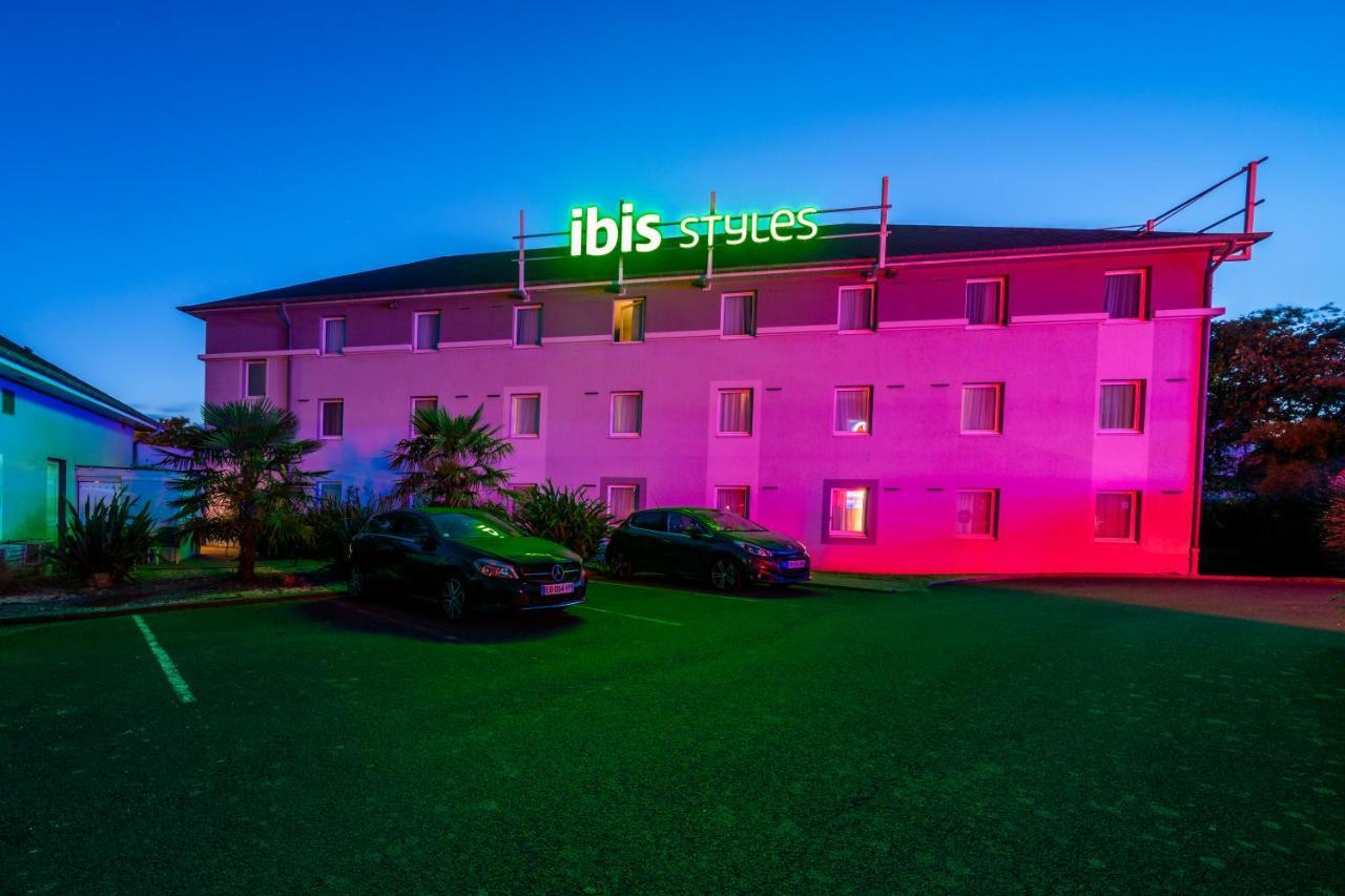 Отель Ibis Styles Saint Brieuc Плерен Экстерьер фото